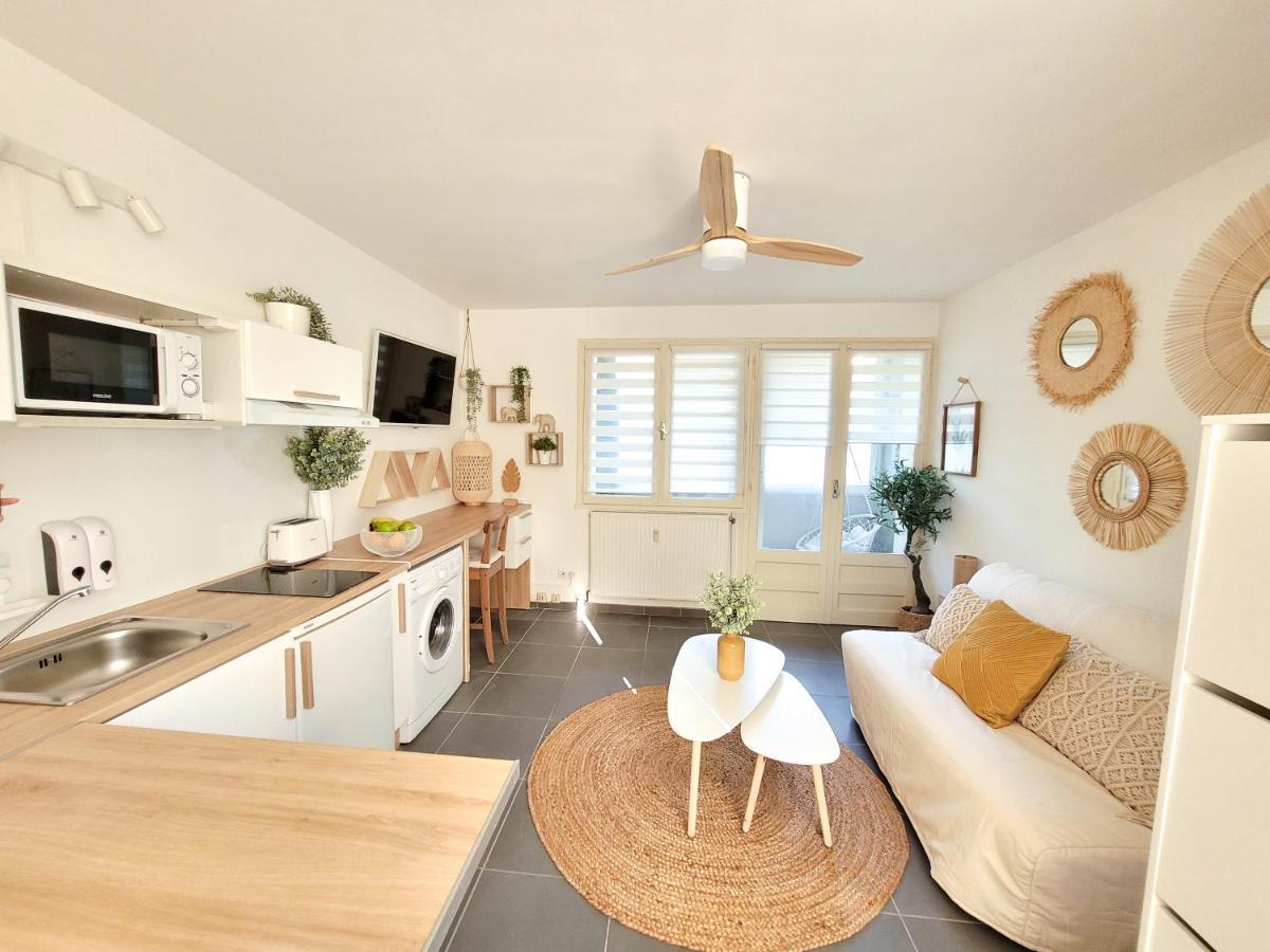 Studio 24M² Montpellier - Hopitaux Facultes Centre Екстер'єр фото
